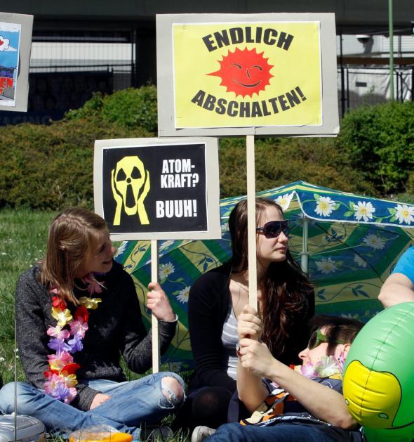 vena avstri, apr 9, 2011